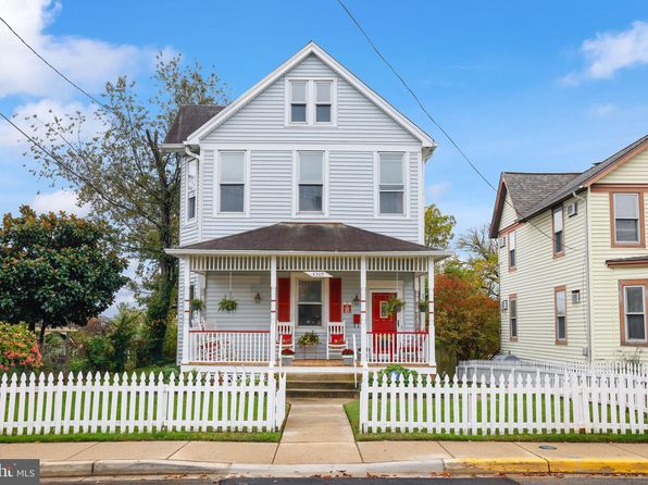 Arts District Hyattsville Real Estate 1 Homes For Sale Zillow