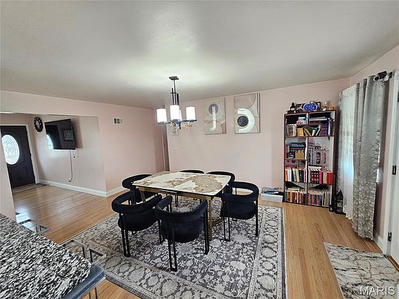 5th image of 805 Westair Dr