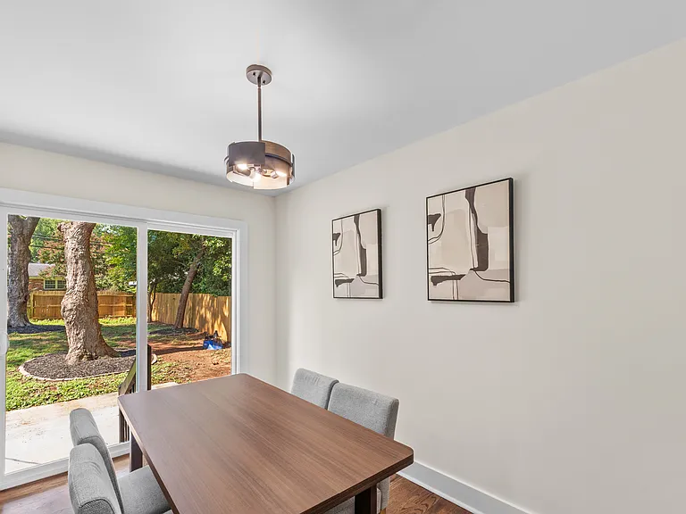 2014 Sandhurst Dr — Photo 13