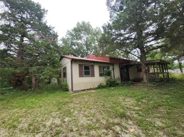 31700 Jules Trl, Warsaw, MO 65355