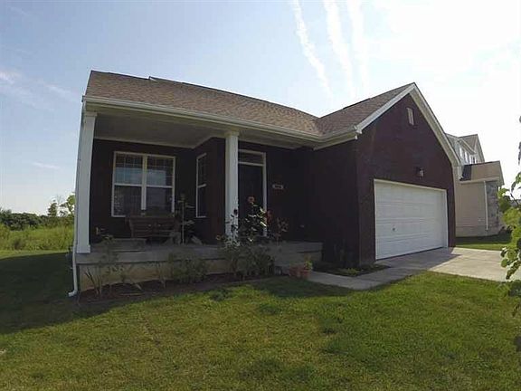 3rd image of 286 Saint Regis Dr