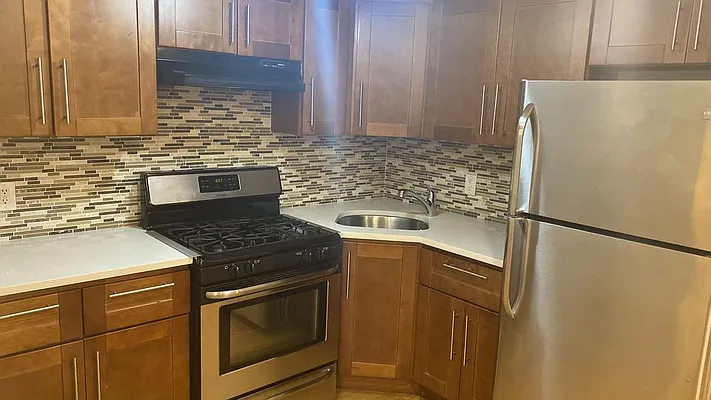 Rented by Nooklyn NYC LLC | media 8