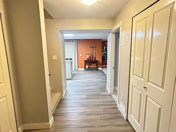 3rd image of 32 Maple Ct #Basement