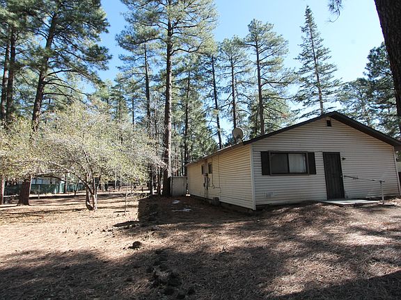 5th image of 1482 S Sharon Dr #A