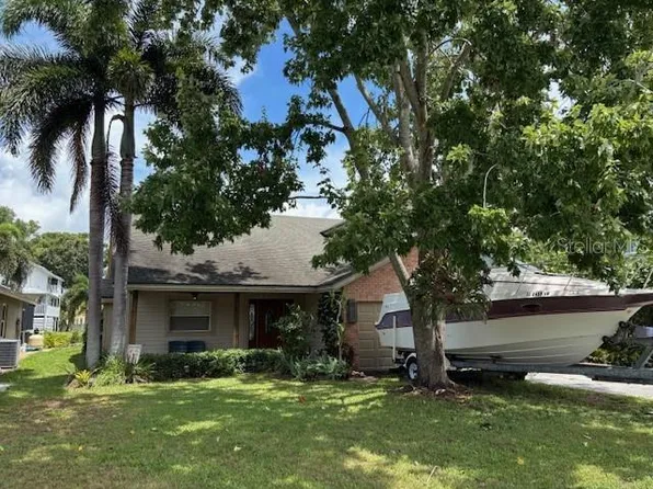 3149 N Canal Dr, Palm Harbor, FL 34684