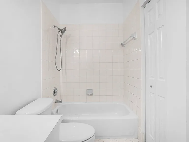 9006 SW 214th Ln — Photo 20