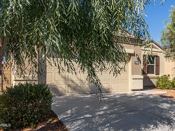 3rd image of 30988 W WELDON Avenue