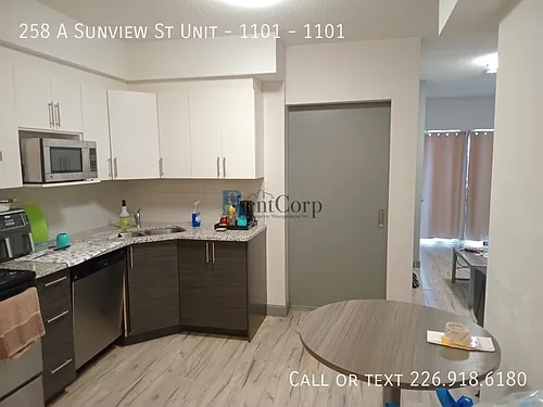 258 Sunview St Photo 1