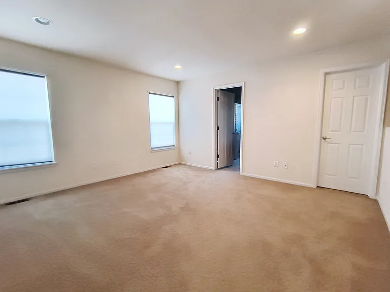11755 Thomaston Cir — Photo 5