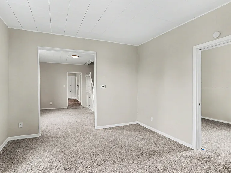 801 S Sherman St — Photo 6