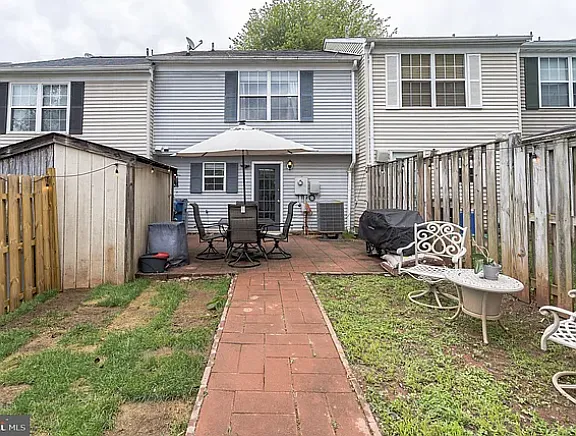 93 Bickel Ct — Photo 16