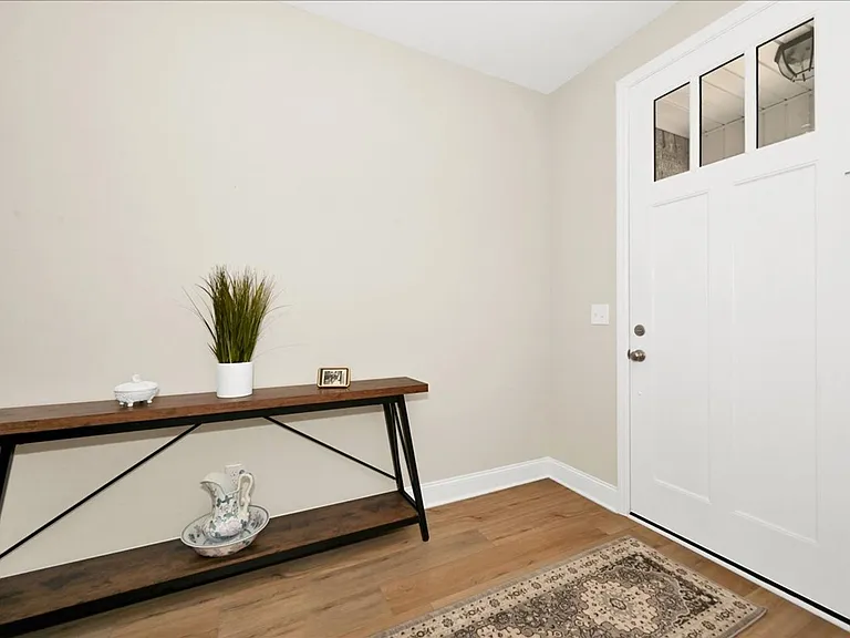 2058 Austin Dr N #E — Photo 2