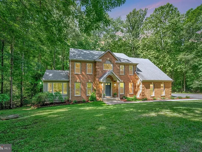 2 English Hills Dr — Photo 46