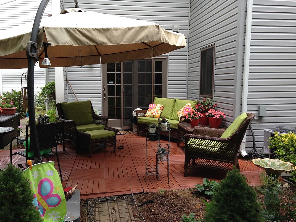 Beautiful very private deck