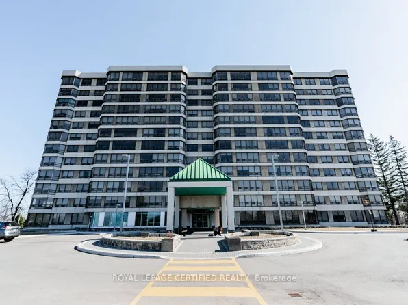 320 Mill St S #304, Brampton, ON L6Y 3V2
