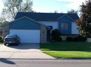 7081 20th Ave, Jenison, MI 49428