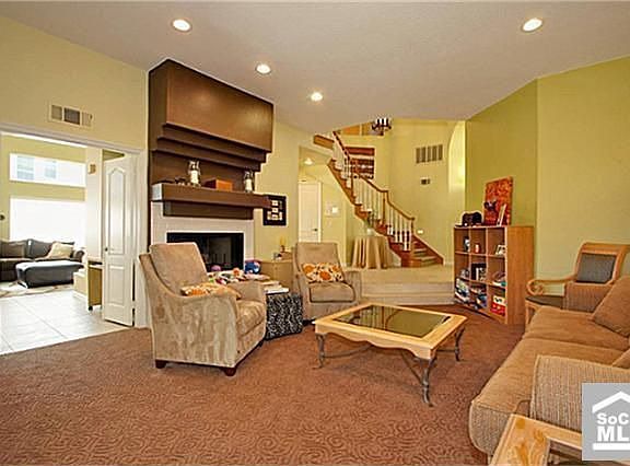3rd image of 21882 Via Del Lago