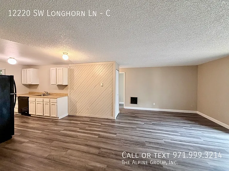 12220 SW Longhorn Ln #C — Photo 3