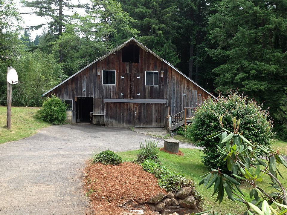 2nd image of 25216 NE 209th St