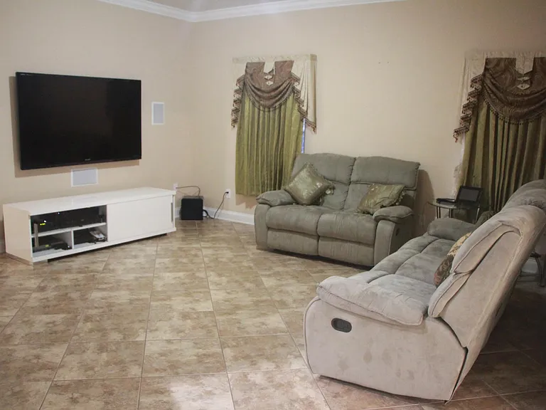 6935 Brescia Way — Photo 9