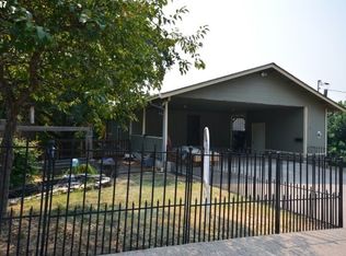 1355 NE Malheur Ave, Roseburg, OR 97470