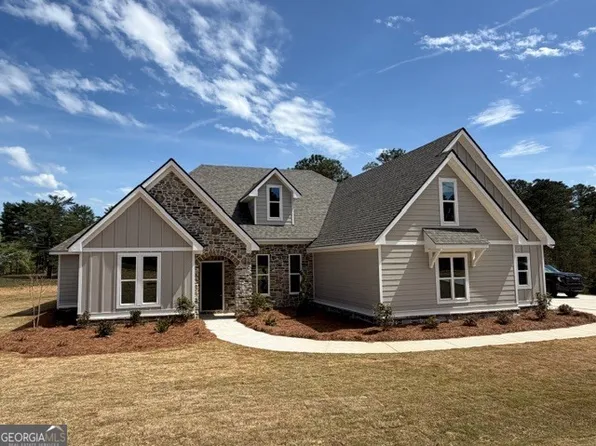 3511 S 16th Hwy, Carrollton, GA 30117