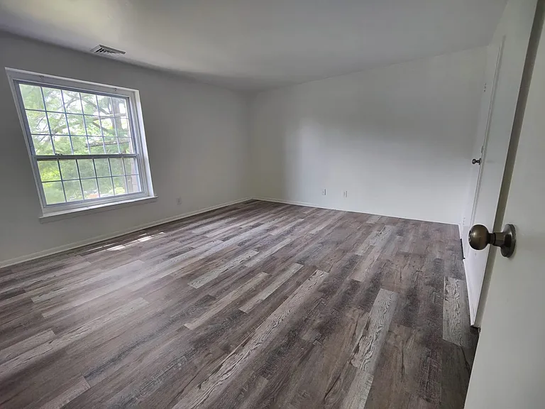 4000 Gypsy Ln #550 — Photo 10