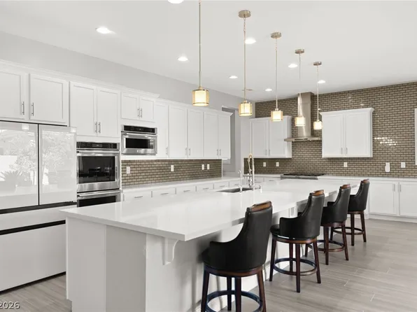 326 Grassy Pines Ct, Spring Valley, NV 89148