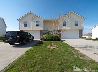 1108 Kaycee Dr, Raymore, MO 64083