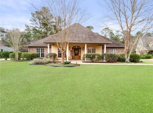 1051 Rambleview Dr, Woodworth, LA 71485