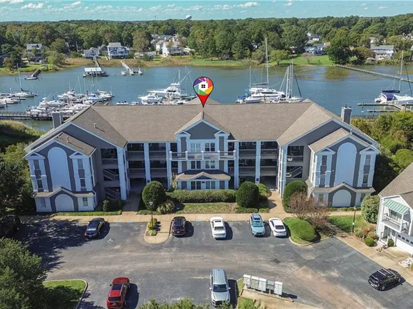 1003 High Dunes Quay APT 302, Hampton, VA 23664