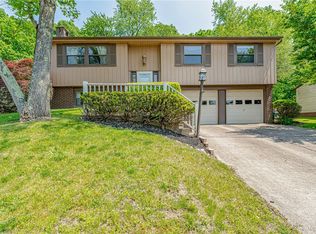 124 Ridgeview Dr, Monroeville, PA 15146