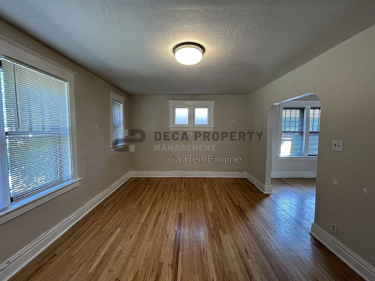 2 bed, 1.0 bath, 1100 sqft, $1,485 — Photo 2