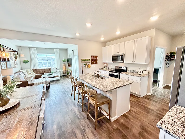 5290 Blue Lunar Ln — Photo 9