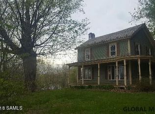 90 Old, Middle Granville, NY 12849