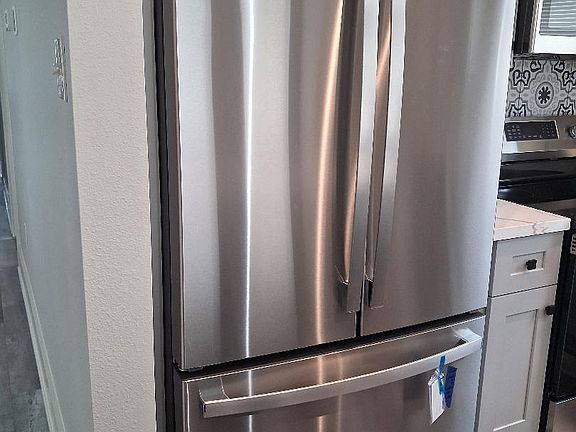 Stainless Steel Kitchen Appliances