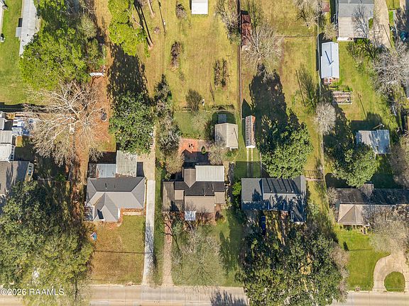 3rd image of 2244 W Landry St