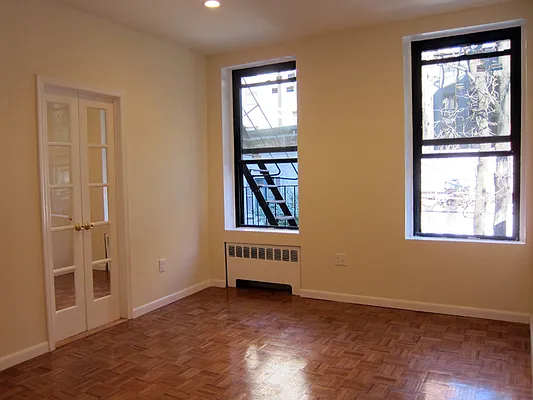 Rented by James Everett Lewis, LREB | media 1