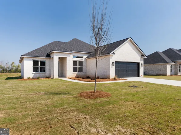 207 Farmland Cir, Perry, GA 31069
