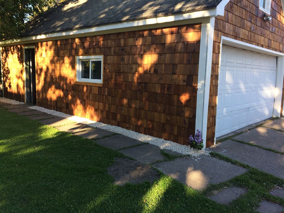 1st image of 823 Johnston St