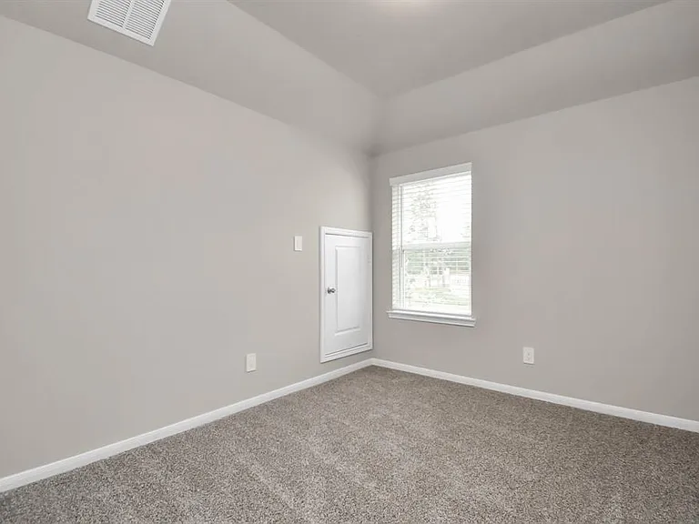 5810 Linda Cove Ln — Photo 31