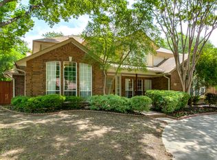 2632 Surrey Woods Rd, Flower Mound, TX 75028