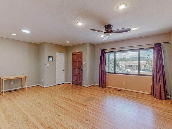 2nd image of 1321 Lobo Pl NE