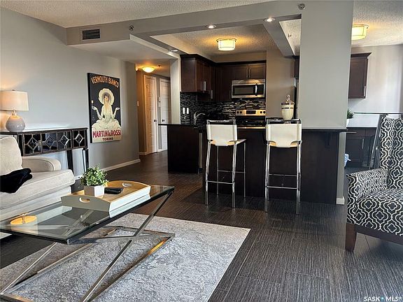 5th image of 320 5th Ave N #1504