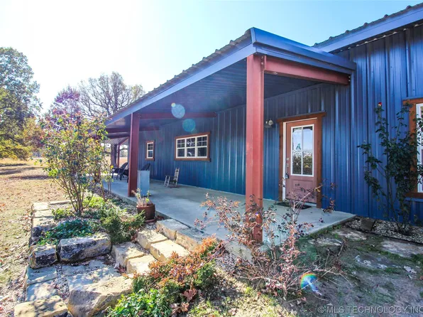 30569 S 95th St E, Porum, OK 74455