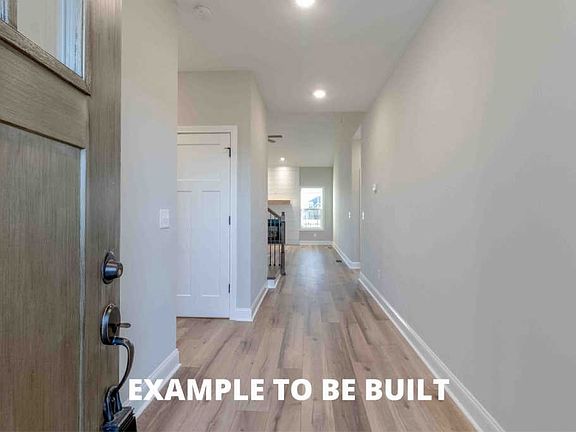5th image of 376 Wellington Dr