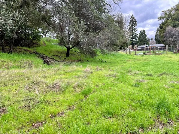 6590 Hotel Rd, Lucerne, CA 95458