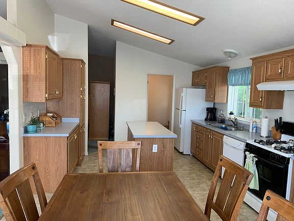 5th image of 523 Mountain Home Dr #523