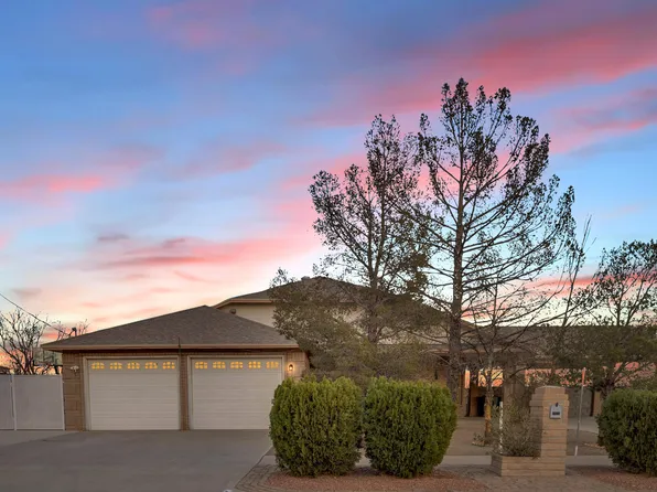 8824 Leo St, El Paso, TX 79904