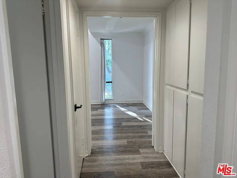 2 bed, 2.0 bath, 1085 sqft, $3,350 — Photo 4